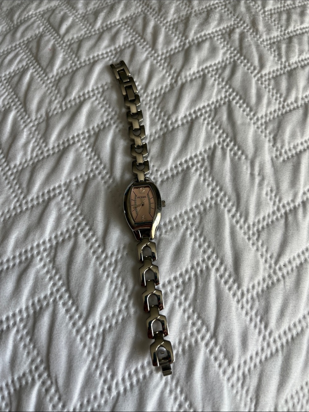 Vintage Ladies' Fossil  Link Bracelet Watch - Pink Dial